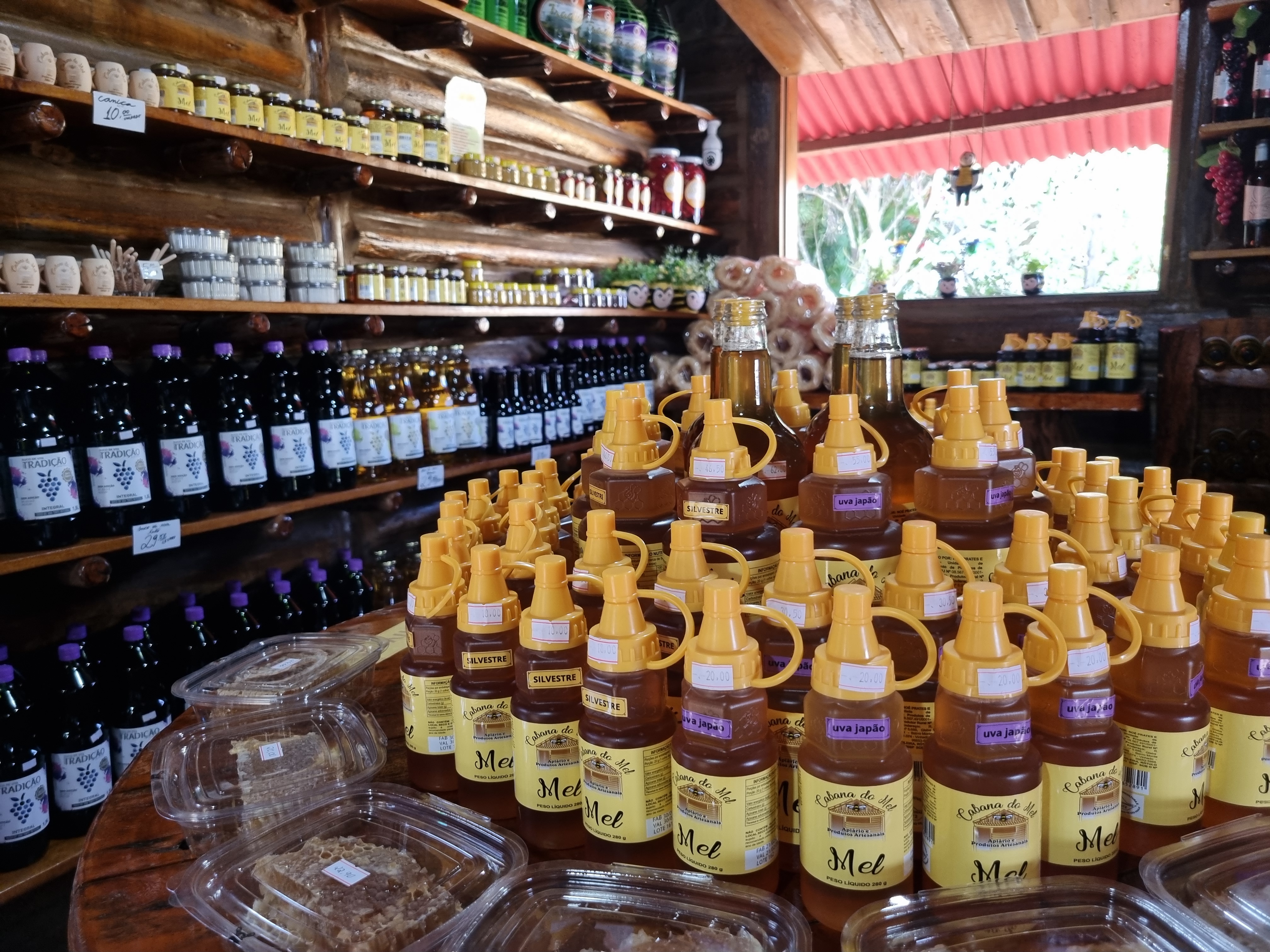 Descubra os Deliciosos Méis da Cabana do Mel em Vinhedo