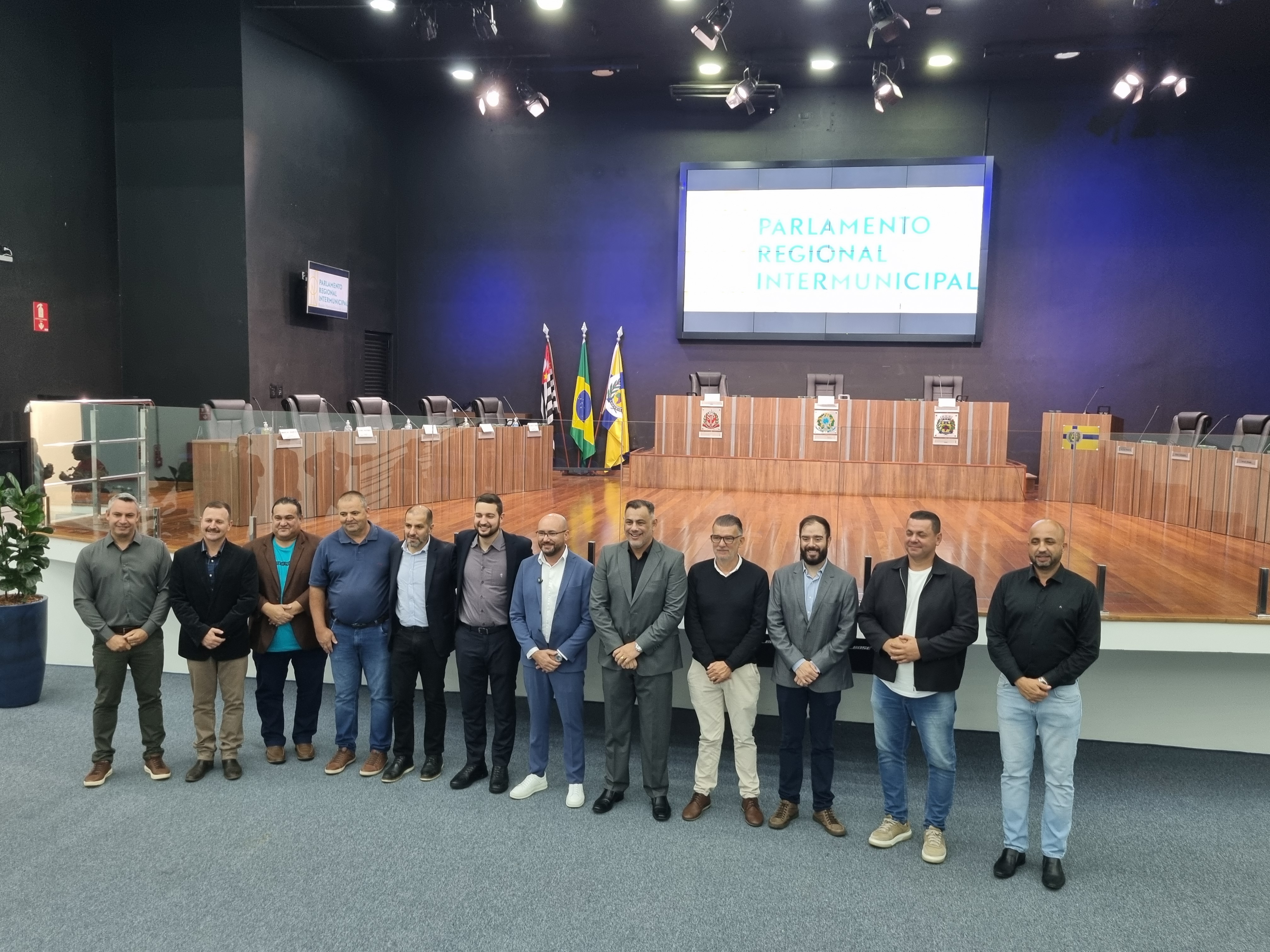 Reunião do Parlamento Regional discute mobilidade urbana em Louveira